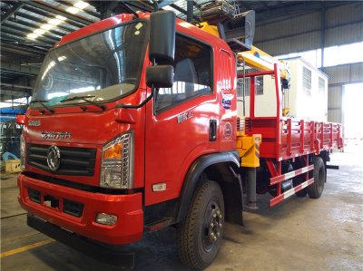 東風(fēng)御虎6.3噸小黃牌隨車吊